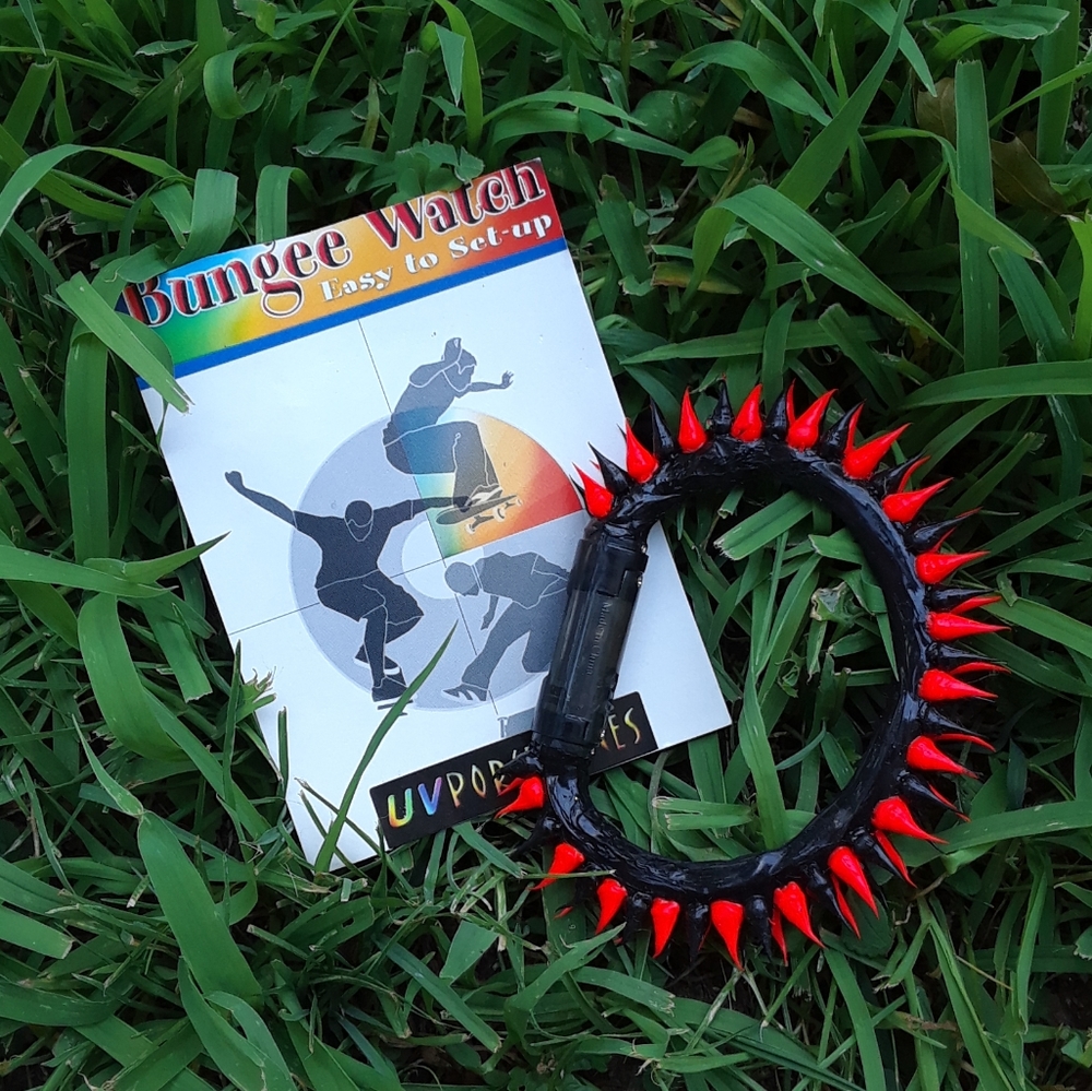New Bungee bracelet watch Black/Red Porcupine watch S/M